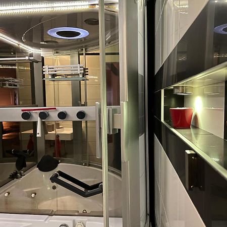 Small Home Budapest Lonyay Luaran gambar