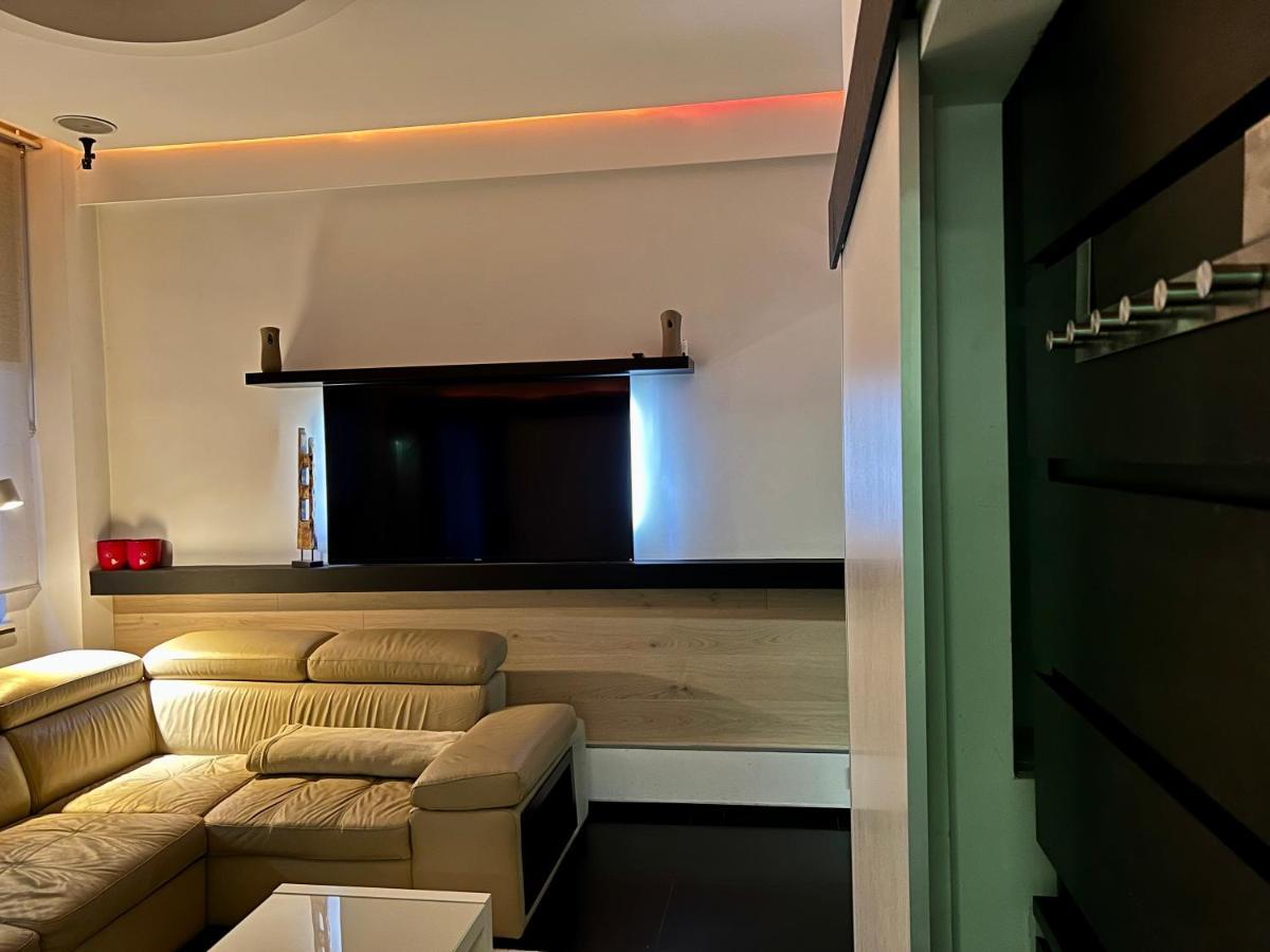 Small Home Budapest Lonyay Luaran gambar
